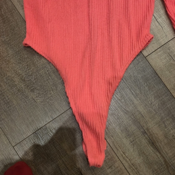 Criminal Damage ($95) Neon Coral Ribbed Cutout Bodysuit NWT Streetwear - Picture 9 of 10